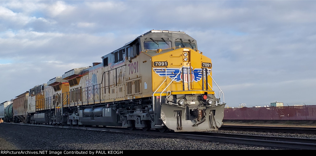 UP 7091 Up Close with Her Sister C44ACM UP 7089 Bringing Up The Rear!!!